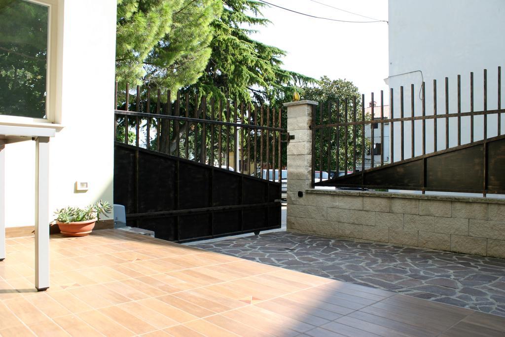 Park Apartments Izola Esterno foto