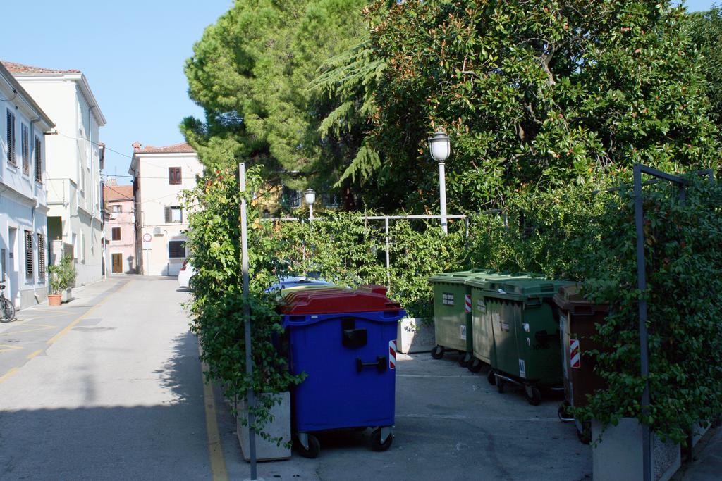 Park Apartments Izola Esterno foto